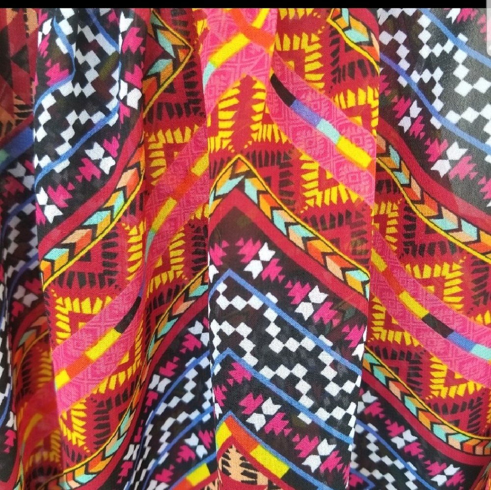 ❣SALE❣NWOT ARIZONA  Chiffon Swing Tank Aztec Print - Picture 8 of 8